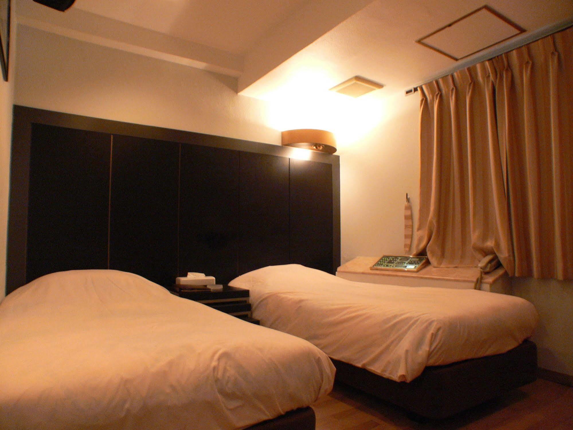 Shinjuku City Hotel N.U.T.S Tokyo Ruang foto