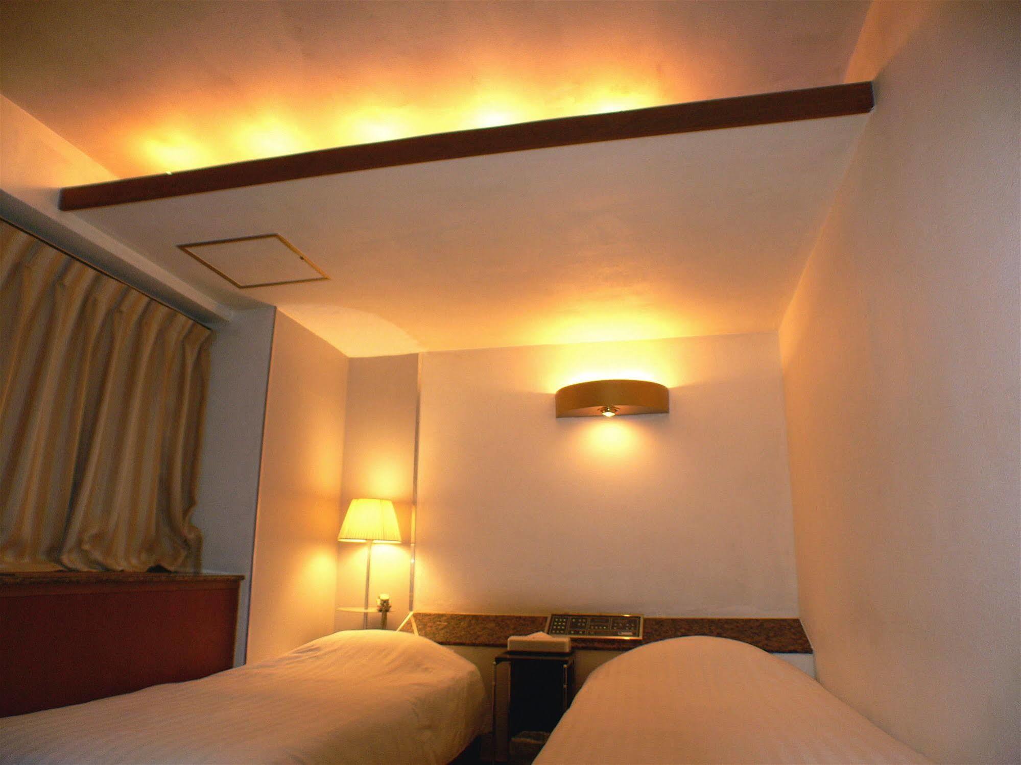 Shinjuku City Hotel N.U.T.S Tokyo Ruang foto
